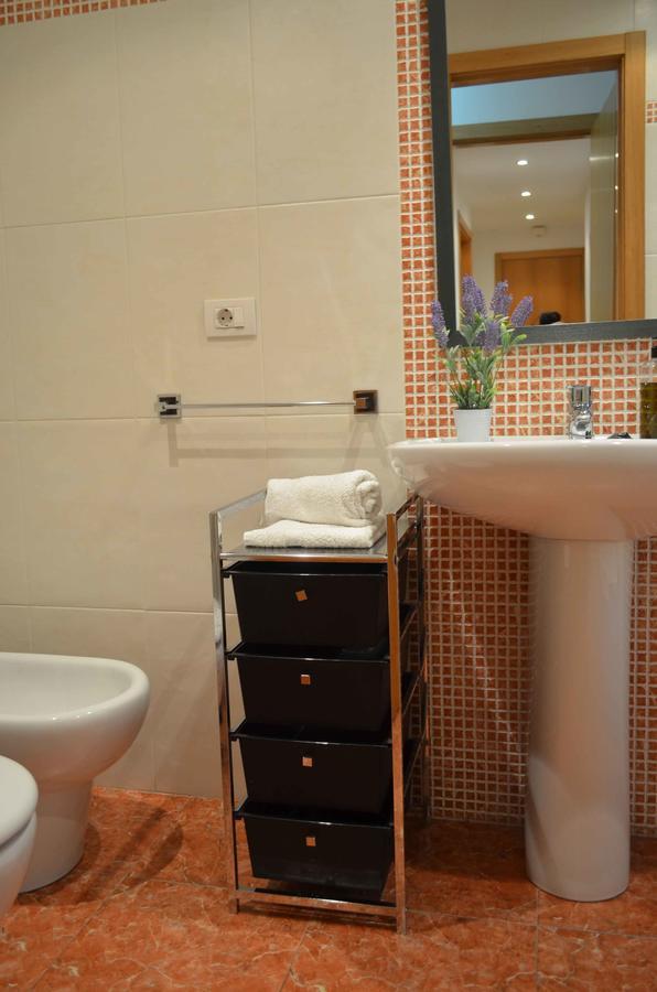 Apartamentos Antares 1 Миядойро Екстериор снимка